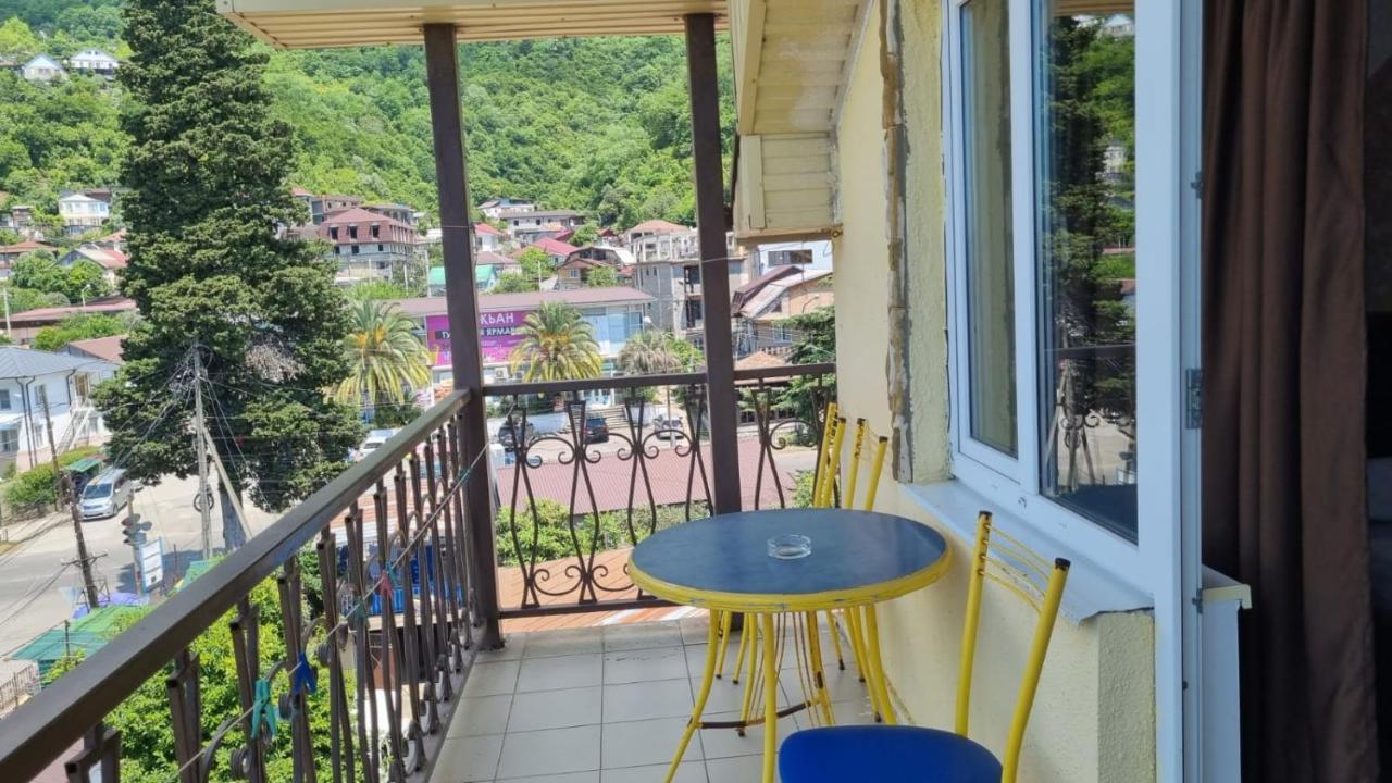 Ахра Hotel Gagra Exterior photo